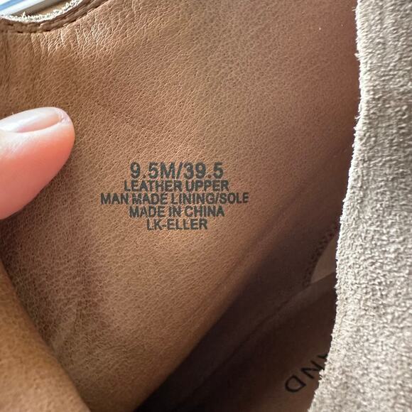 Lucky Brand Eller Western Brand Suede Bootie Chunky Heel Boot 9.5 - Picture 7 of 7